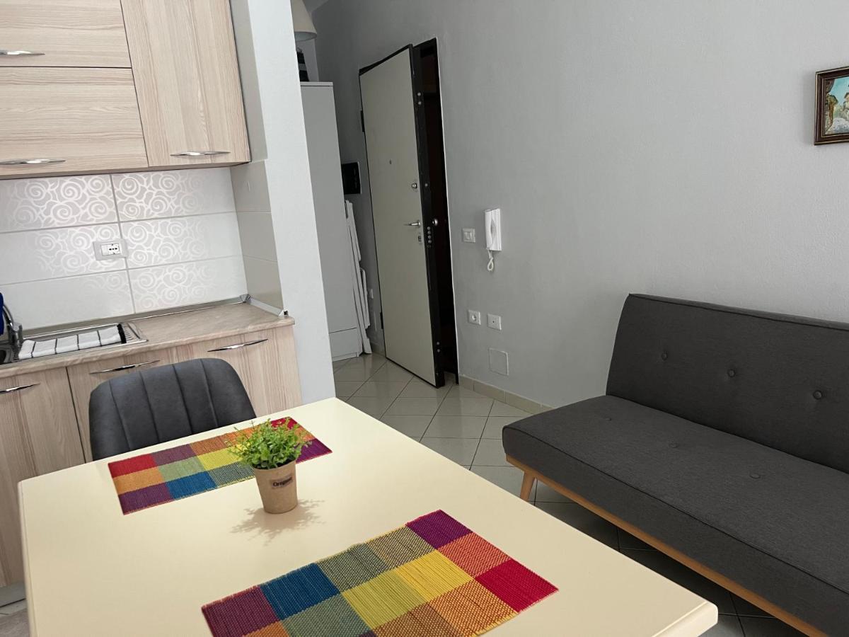 Emi Sol Apartment Vlorë Exteriér fotografie